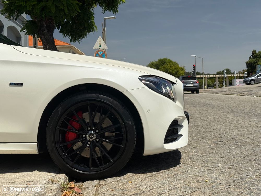 Mercedes-Benz E 300 de AMG Line - 11
