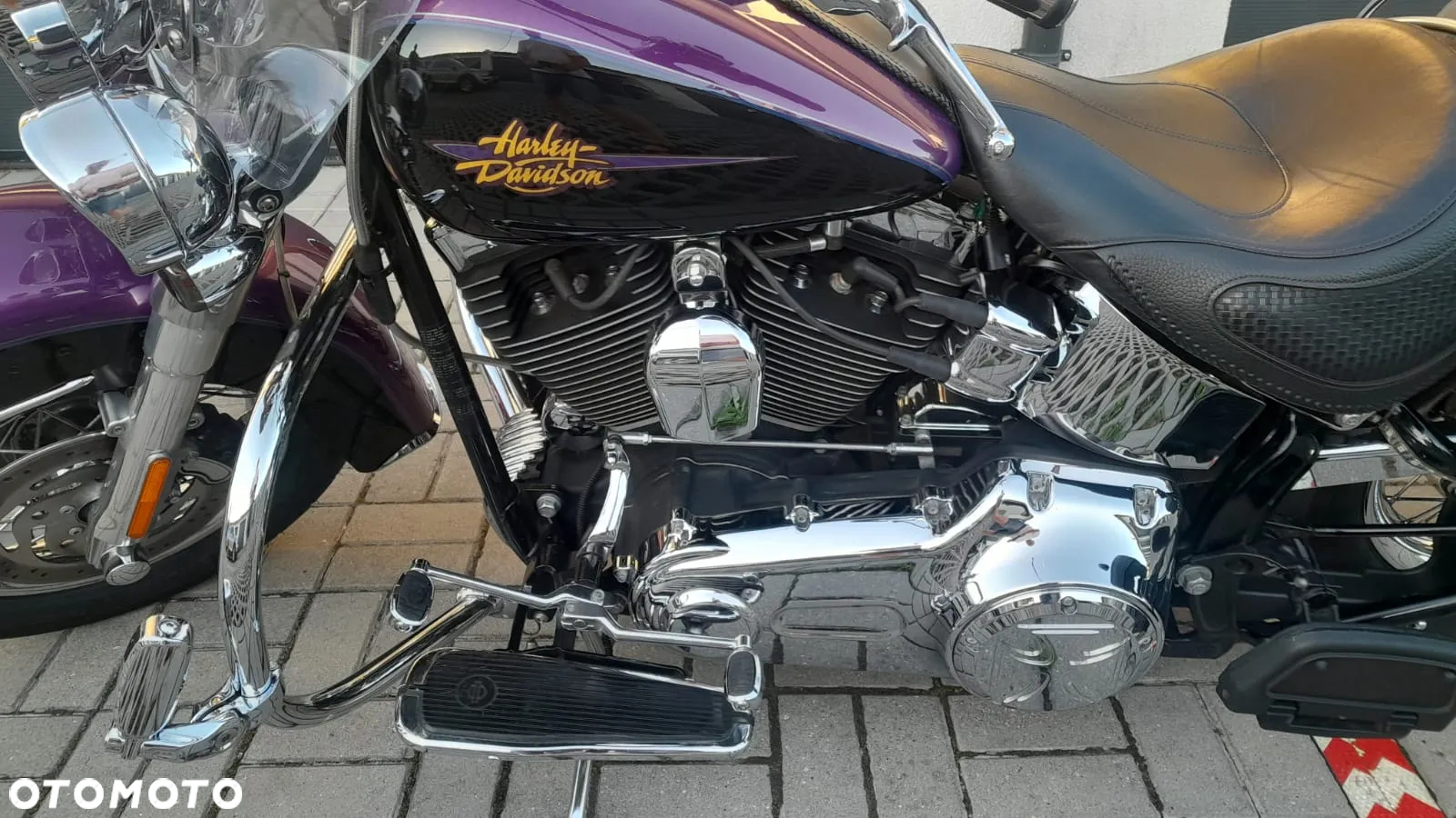 Harley-Davidson Softail Deluxe - 13