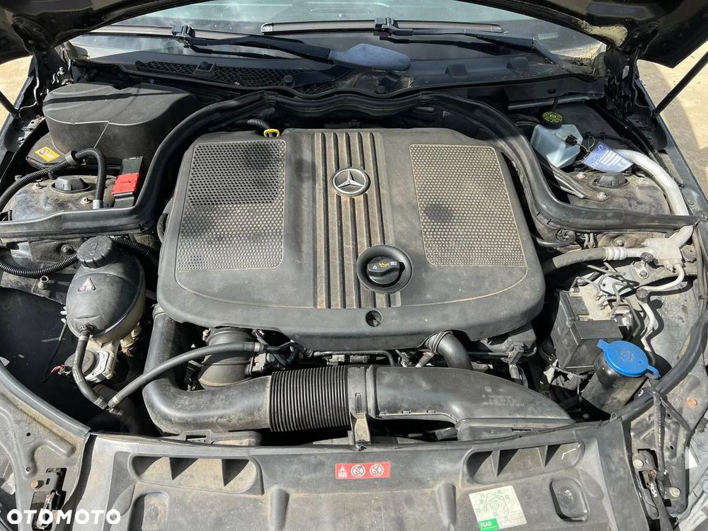 Mercedes C-klasa W204 Lift 2012 kombi C200 (183U) części zderzak maska błotnik klapa deska fotele drzwi lampy - 14