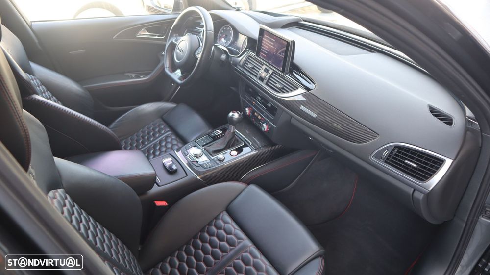 Audi RS6 Avant 4.0 TFSi Plus quattro Tiptronic - 31