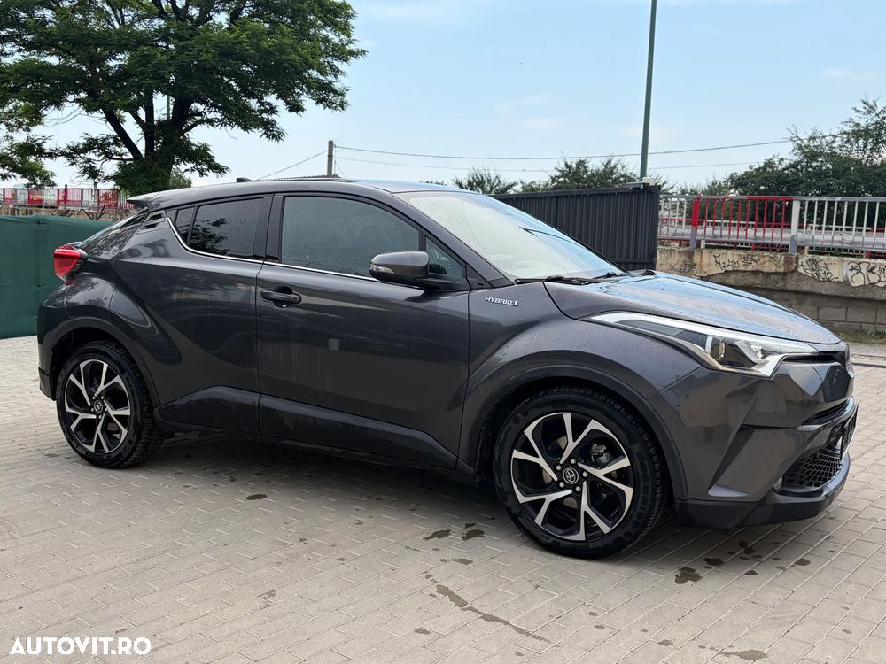 TOYOTA C-HR 2018 — imagine 12