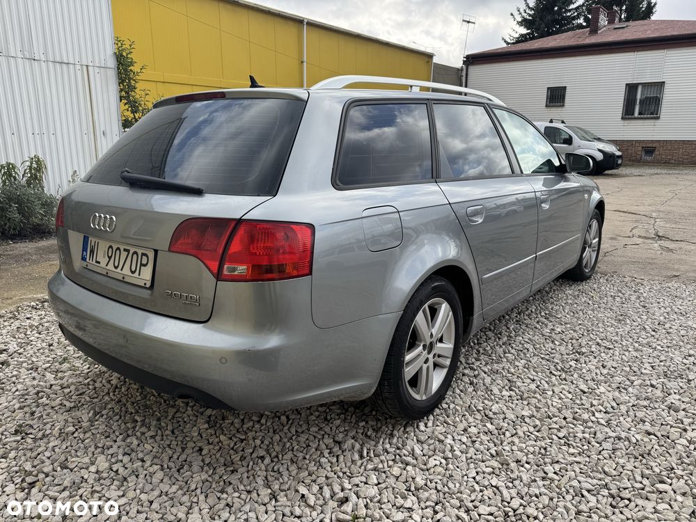 Audi A4 Avant - 4