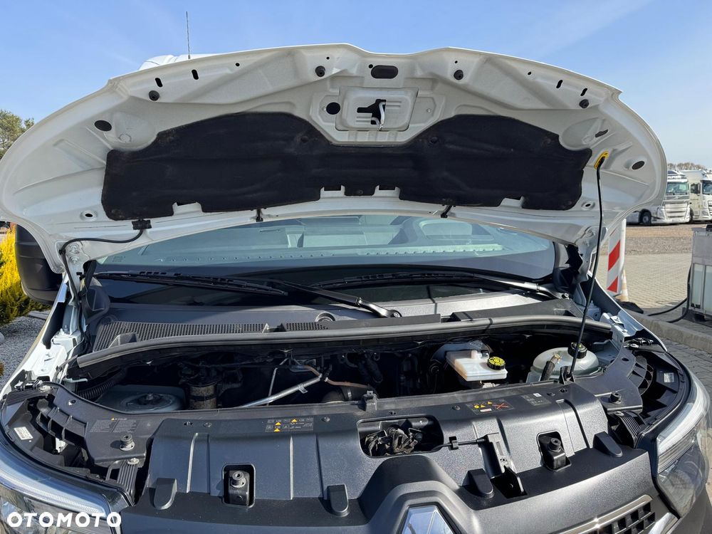 Renault Master L3H2 Blaszak Max - 11