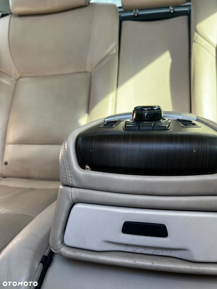 BMW Seria 7 730d - 11