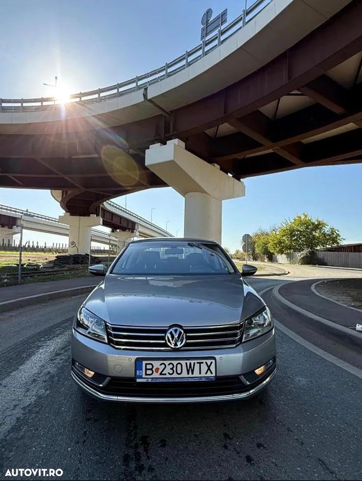Volkswagen Passat Variant 2.0 TDI BlueMotion Technology Highline - 5