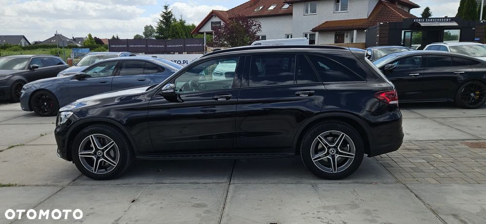 Mercedes-Benz GLC 220 d 4Matic 9G-TRONIC AMG Line - 4