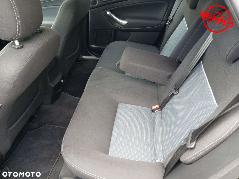 Ford Mondeo 2.0 TDCI Ghia - 32