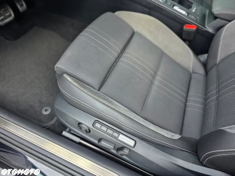 Volkswagen Passat Alltrack - 19