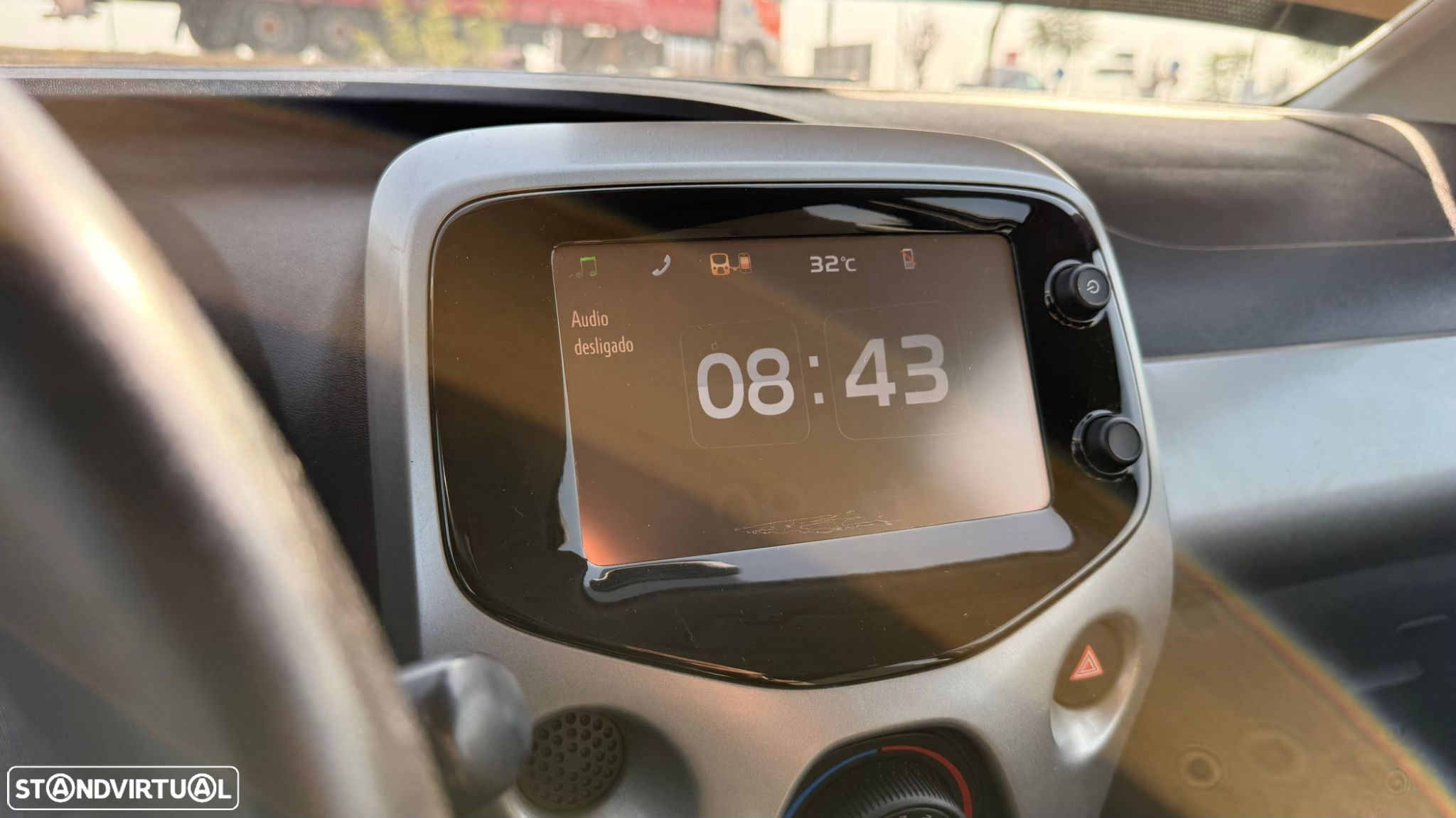 Toyota Aygo 1.0 X-Play Plus+X-Touch - 19