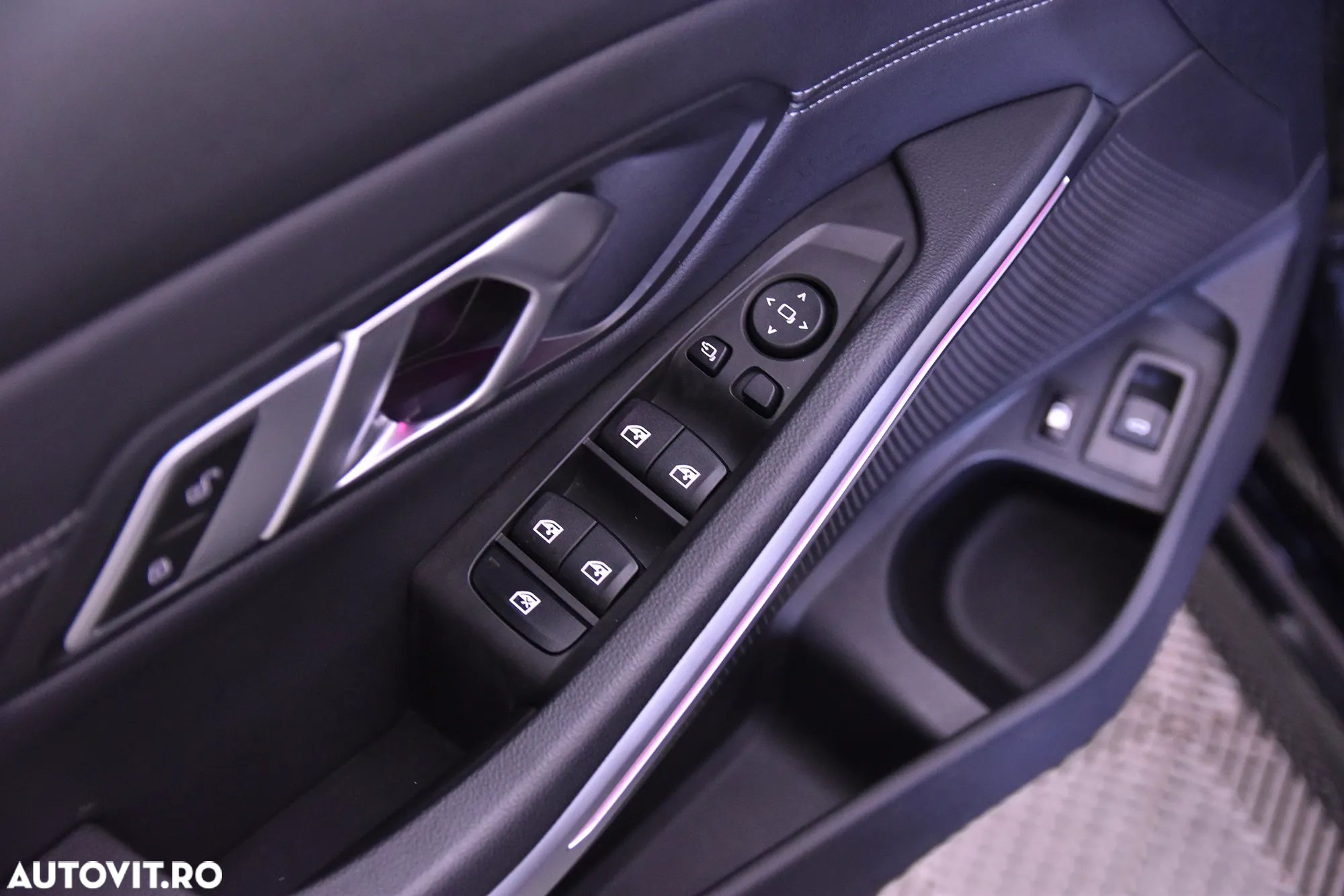 BMW Seria 3 330e xDrive AT PHEV - 13