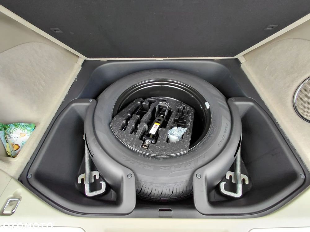 Jeep Grand Cherokee 3.6 V6 Overland - 26