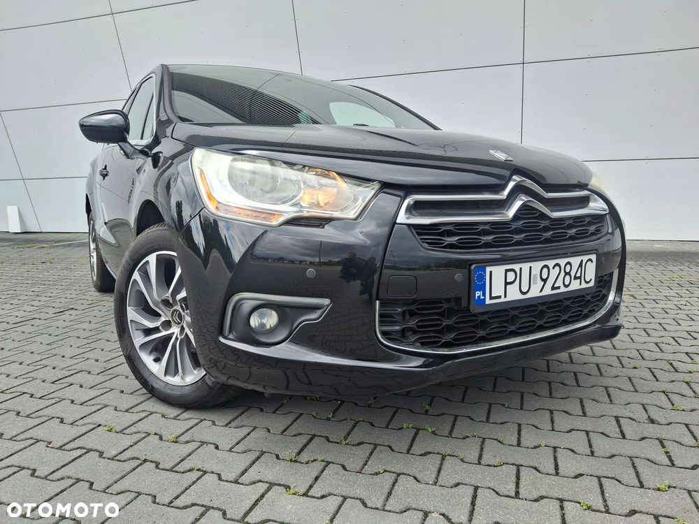 Citroën DS4 e-HDi 110 SoChic - 2