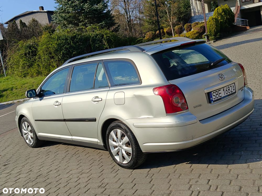 Toyota Avensis 2.0 D-4D Sol Premium - 13