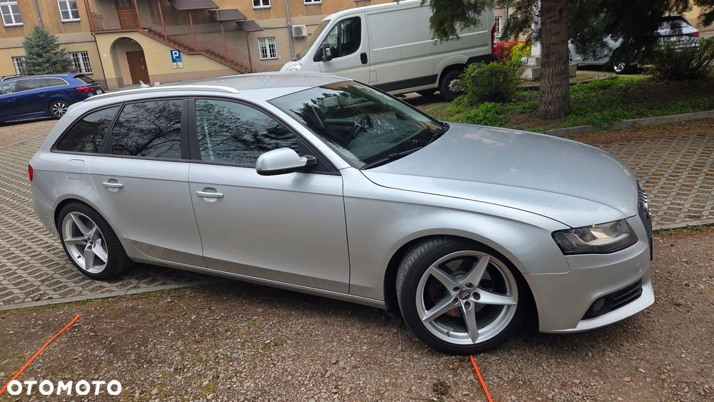 Audi A4 Avant 2.0 TDI DPF Quattro - 2