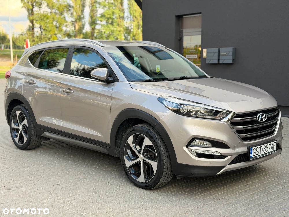 Hyundai Tucson 1.7 CRDI BlueDrive TourdePologne 2WD - 9