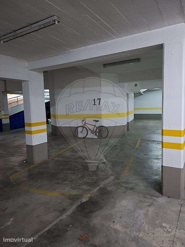 Garagem  para venda - Grande imagem: 2/6