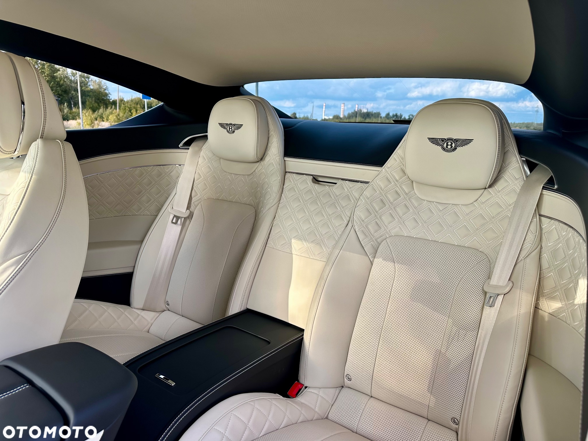 Bentley Continental GT New - 29