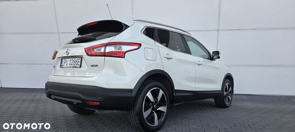 Nissan Qashqai 1.5 dCi DPF 360 - 13