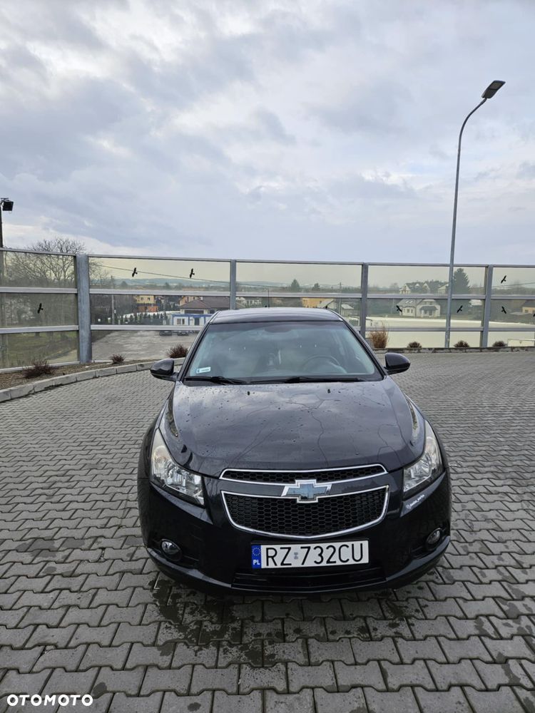 Chevrolet Cruze - 1