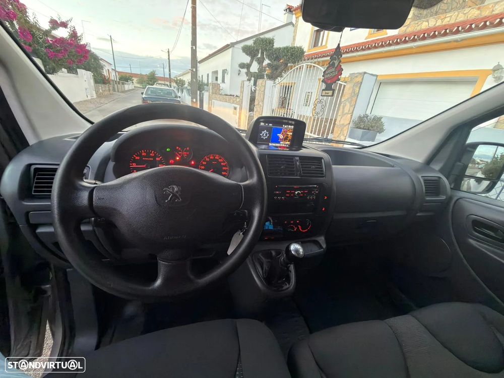 Peugeot Expert 2.0 BlueHDi L2H1 Semi-Vidrado - 8