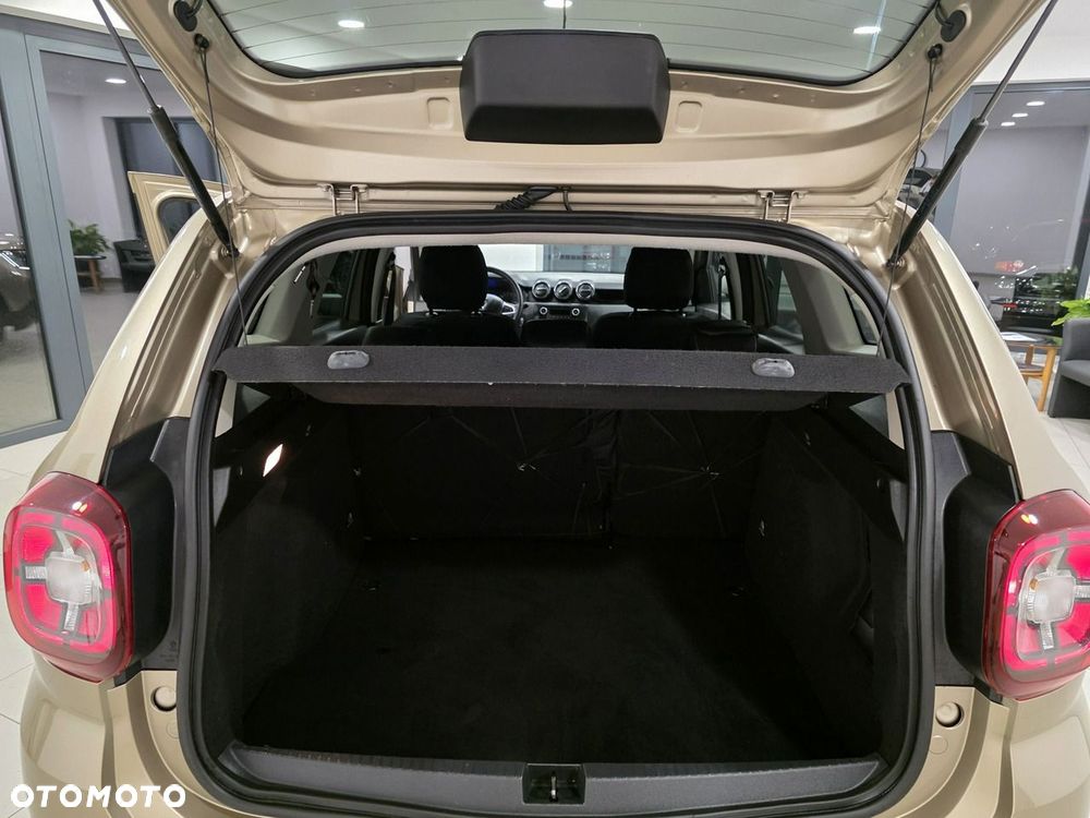 Dacia Duster 1.6 SCe Essential - 14