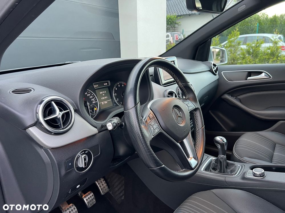Mercedes-Benz Klasa B 200 (BlueEFFICIENCY) - 17