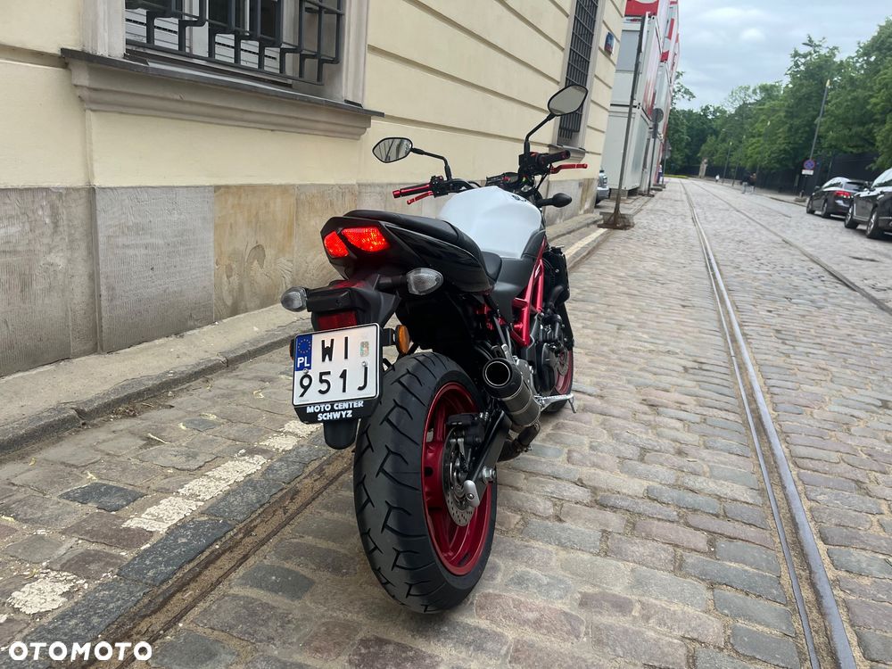 Suzuki SV - 3