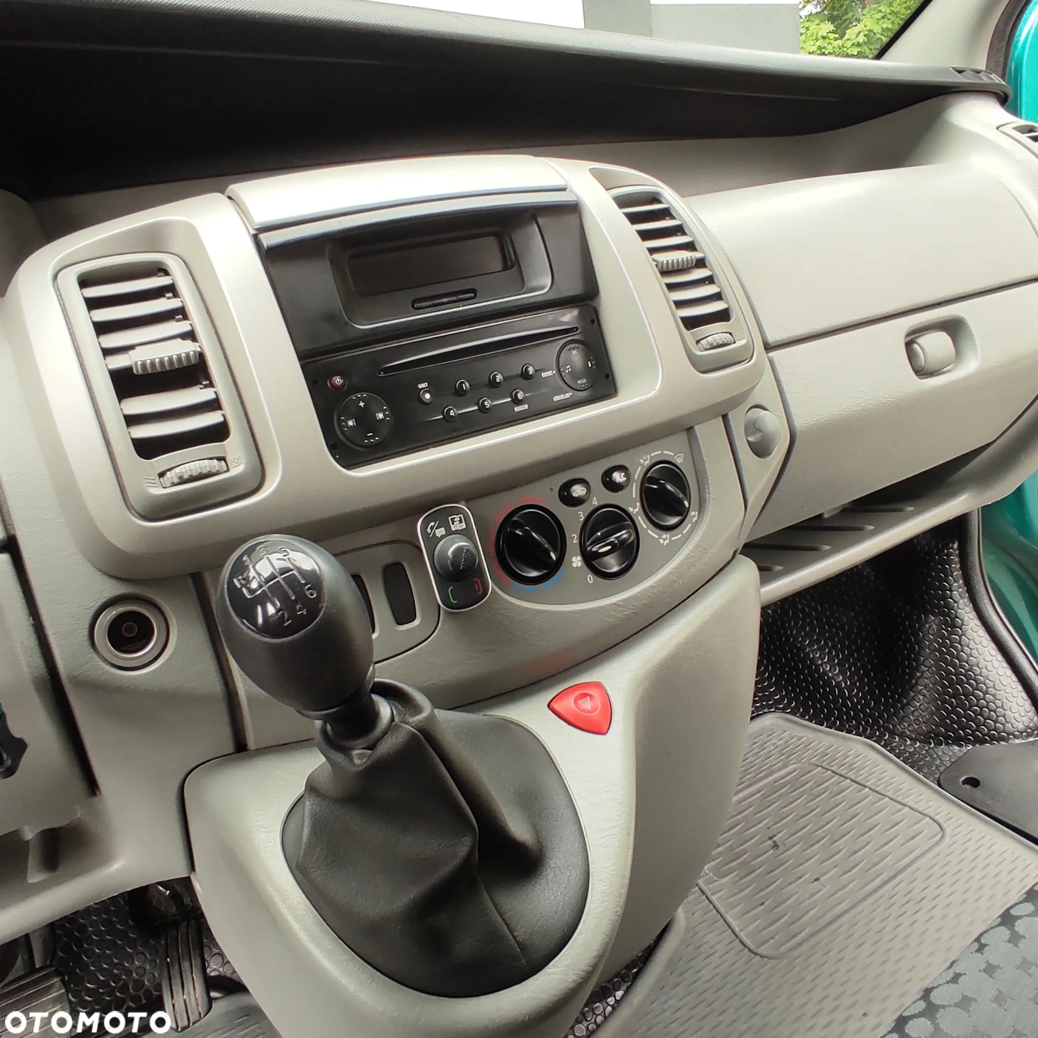 Renault Trafic L2H1 Pack Clim - 23