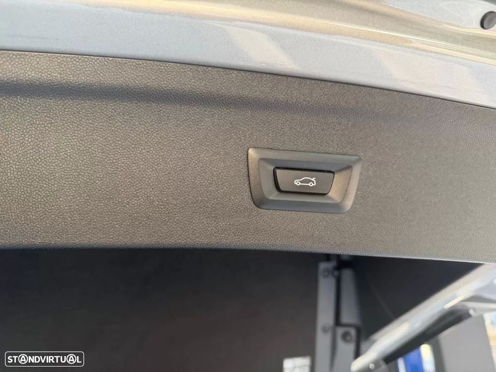 BMW iX xDrive 40 Pack Desportivo - 20