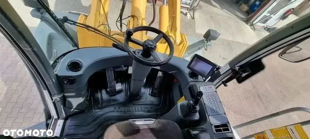 Liebherr Ładowarka Liebherr 580 ładna super stan - 18