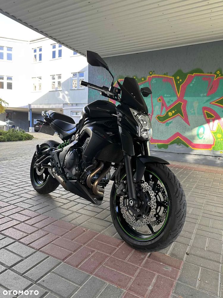 Kawasaki ER - 2