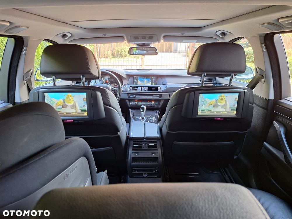 BMW Seria 5 530d Sport-Aut - 15