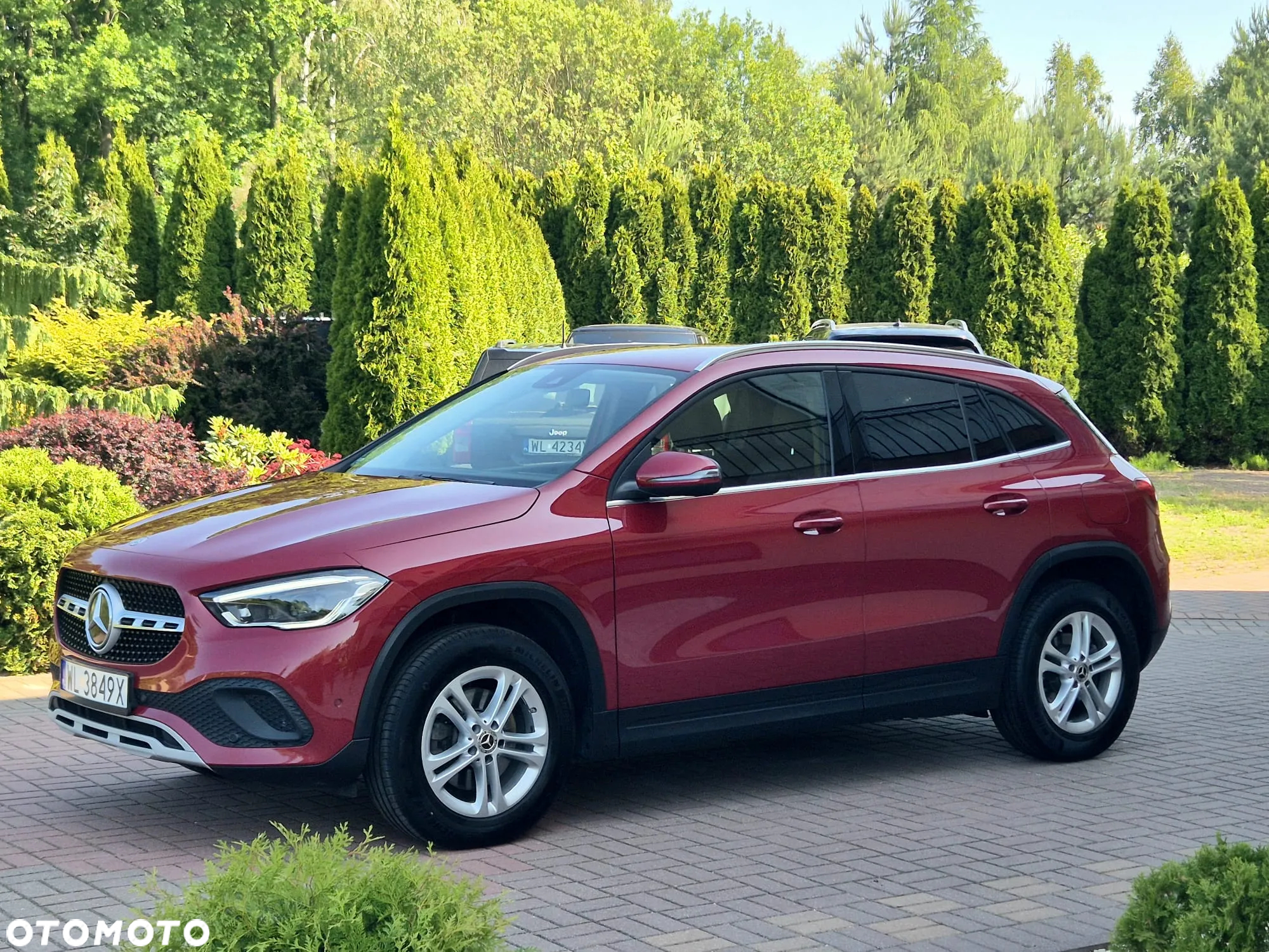 Mercedes-Benz GLA 200 d - 2