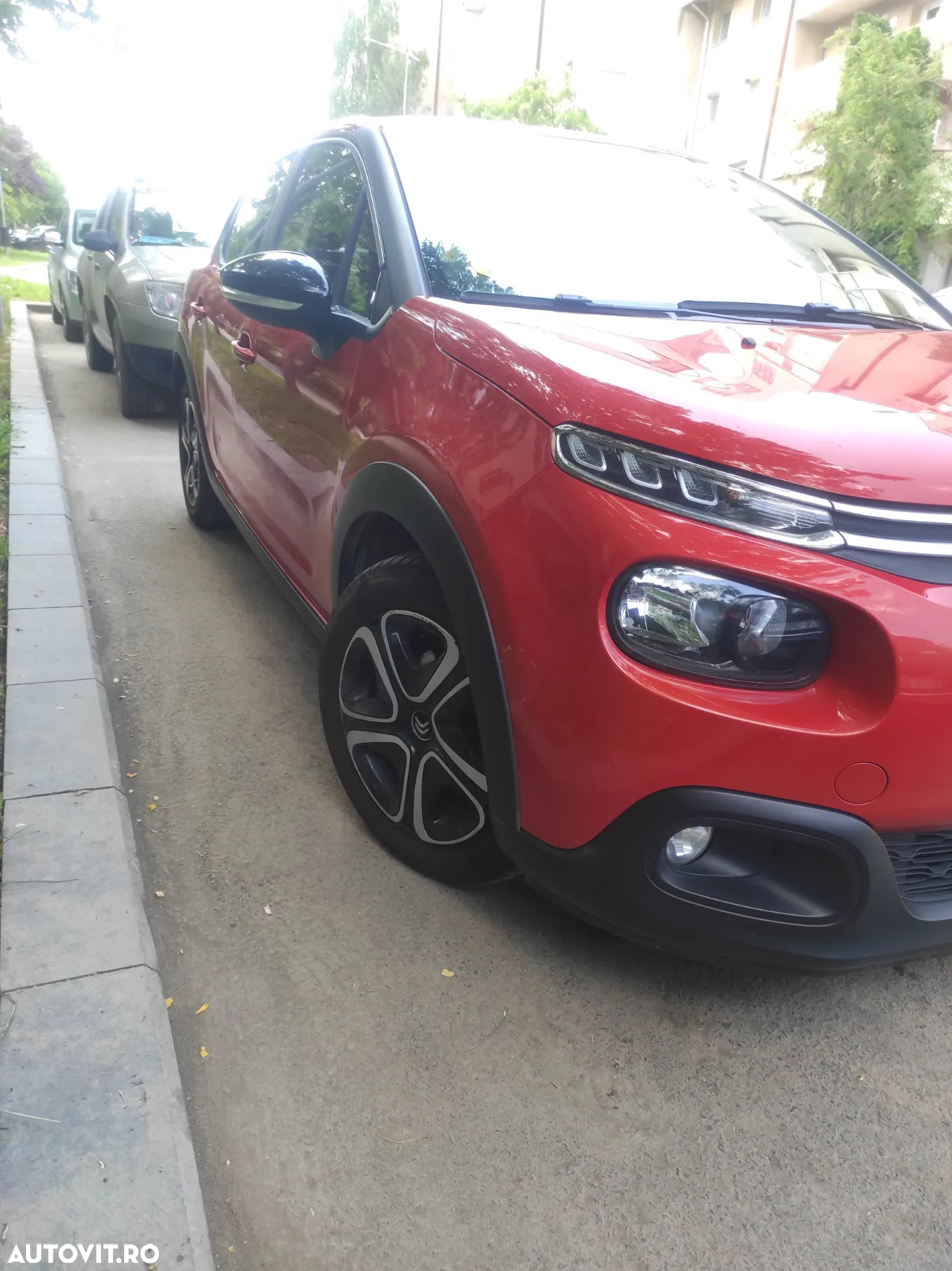 Citroën C3 Pure Tech 110 S&S EAT6 SHINE - 5