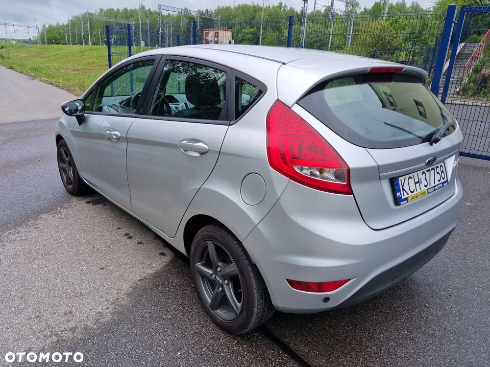 Ford Fiesta 1.4 Champions Edition - 5