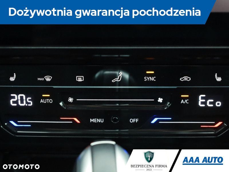 Volkswagen Passat - 12