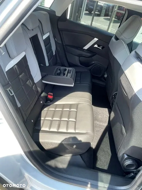 Citroën C4 1.2 mHEV Max eDCT6 - 19