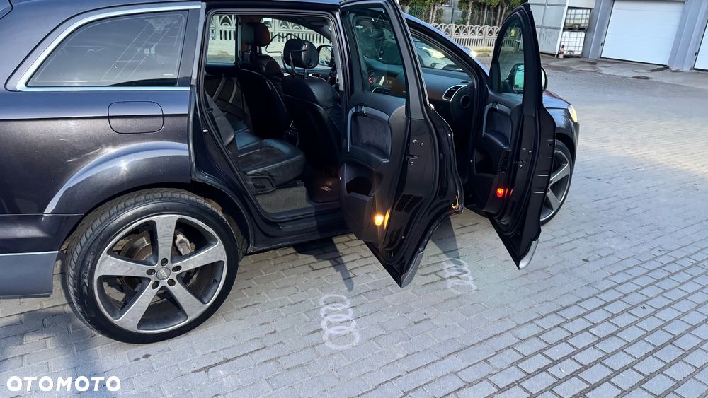 Audi Q7 3.0 TDI DPF quattro tiptronic - 14