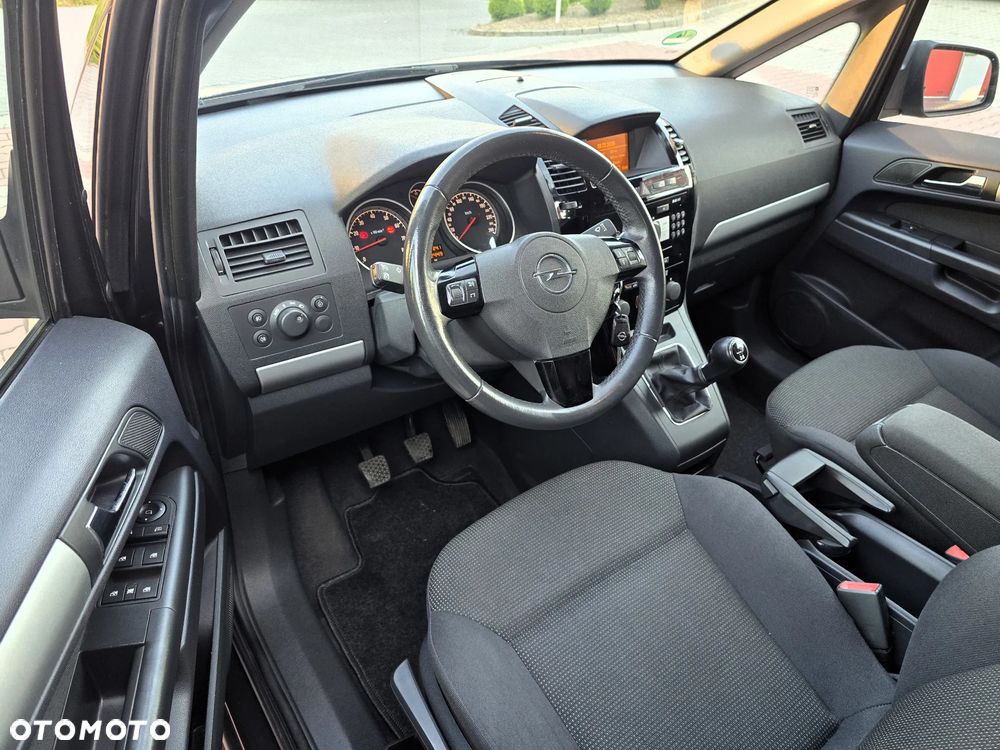 Opel Zafira 1.8 Innovation 110 Jahre - 20