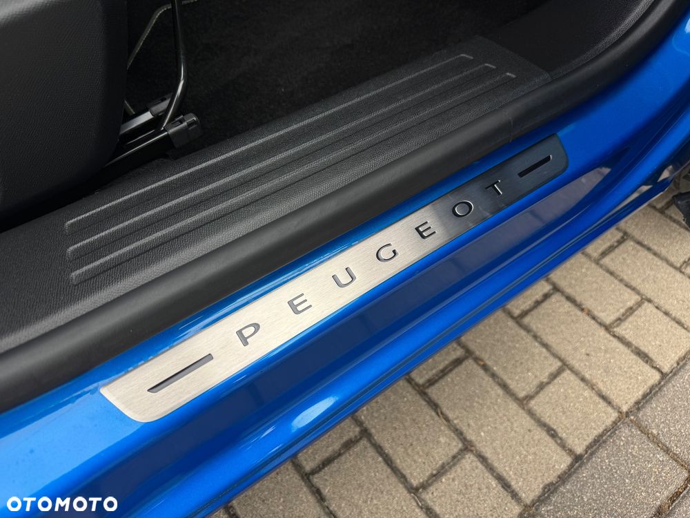 Peugeot 2008 1.5 BlueHDi GT Line S&S EAT8 - 27
