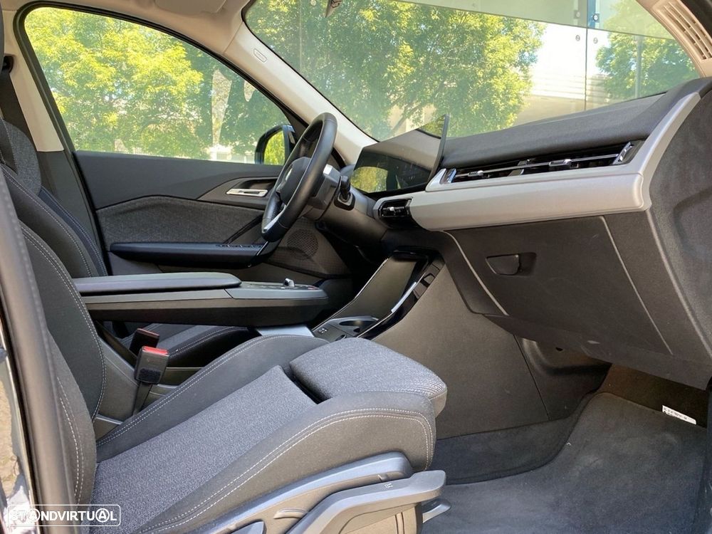 BMW X1 sDrive18d - 14