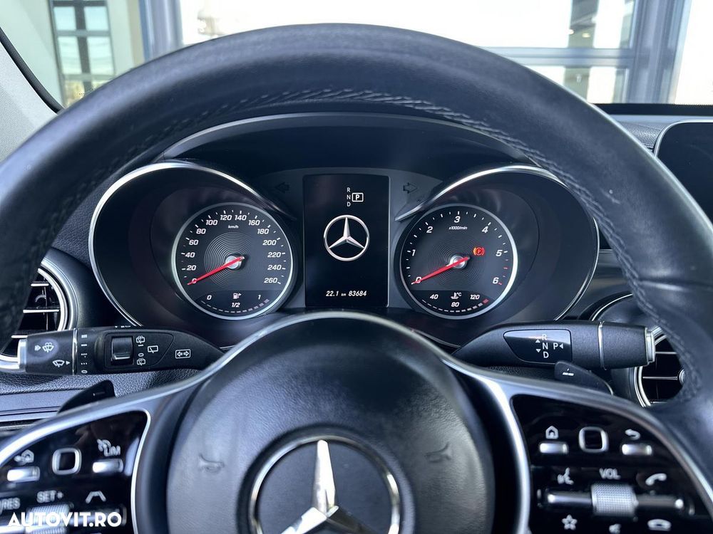 Mercedes-Benz GLC 220 d 4Matic 9G-TRONIC - 11