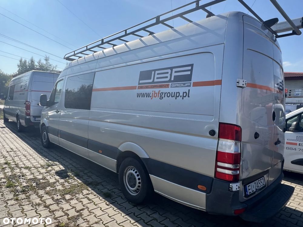 Mercedes-Benz Sprinter - 4