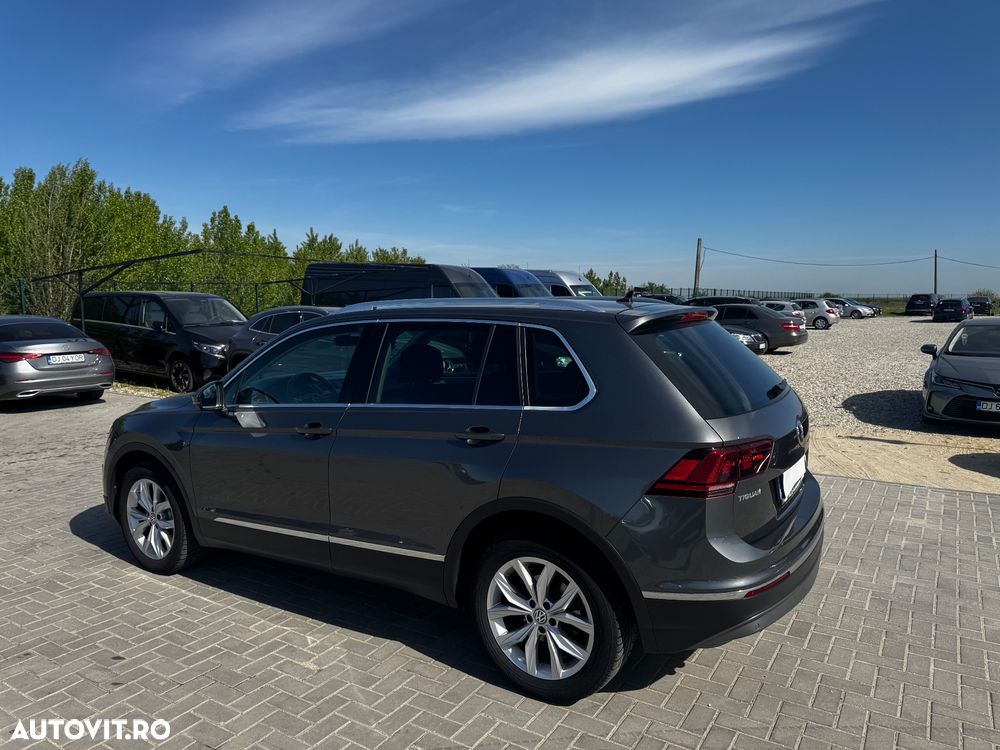 Volkswagen Tiguan 2.0 TSI DSG 4Mot Highline - 16