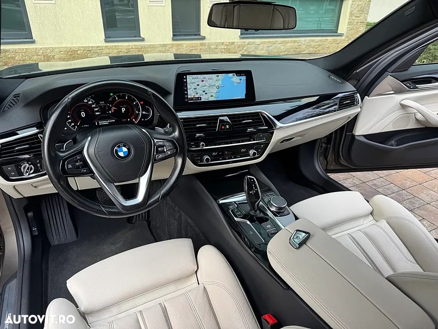 BMW Seria 5 520d Aut. Sport Line - 28