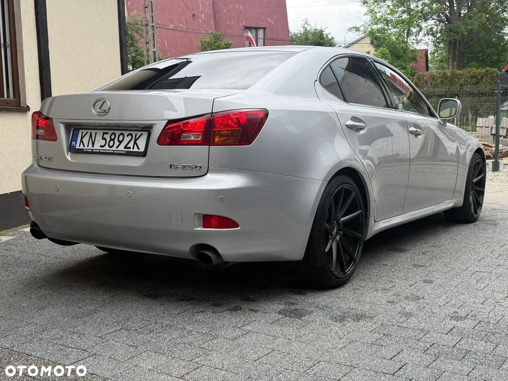 Lexus IS 250 Prestige - 6