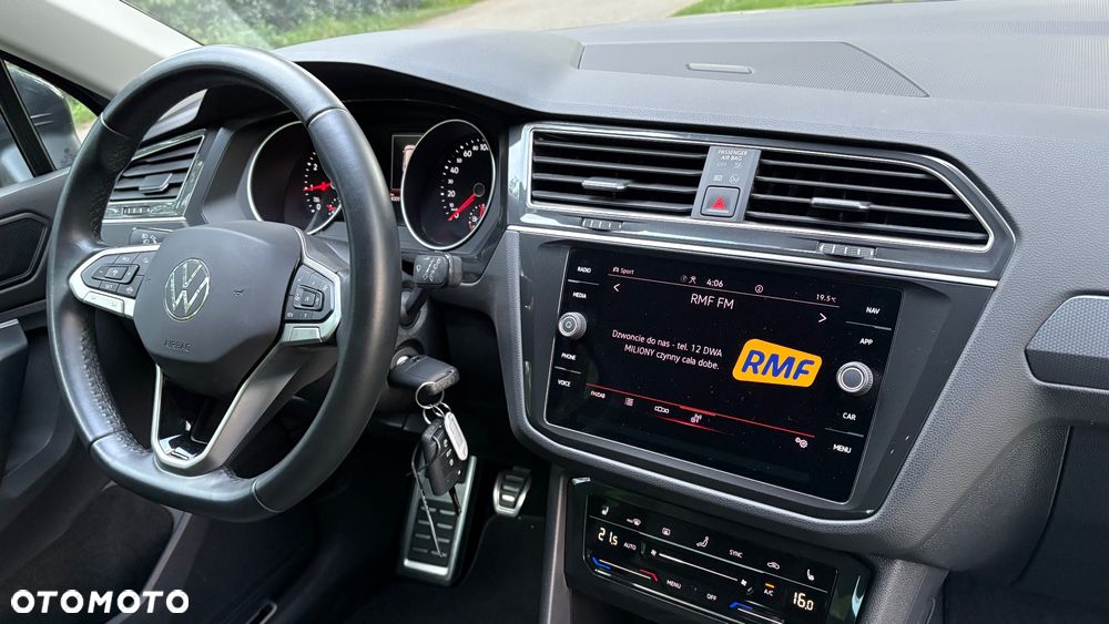 Volkswagen Tiguan 1.5 TSI OPF URBAN SPORT - 29