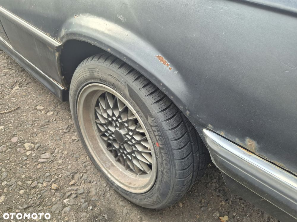 BMW Seria 3 323i - 7