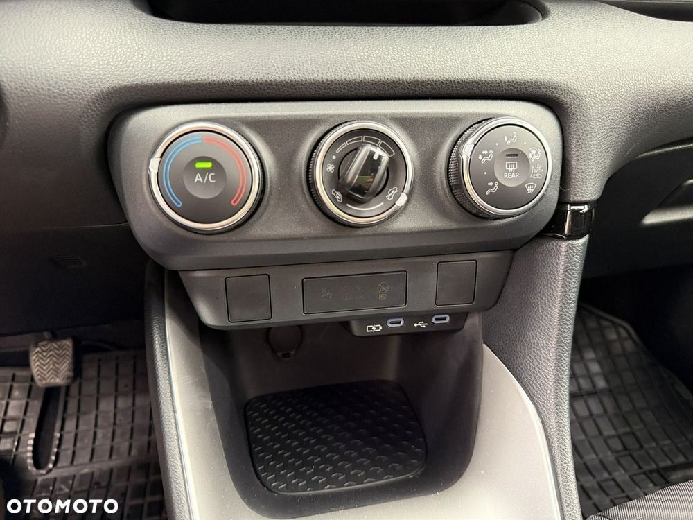 Toyota Yaris 1.5 Comfort - 22