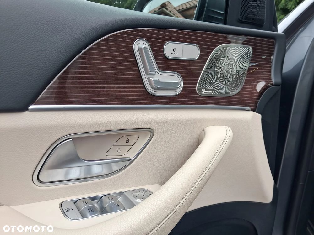 Mercedes-Benz GLE - 18